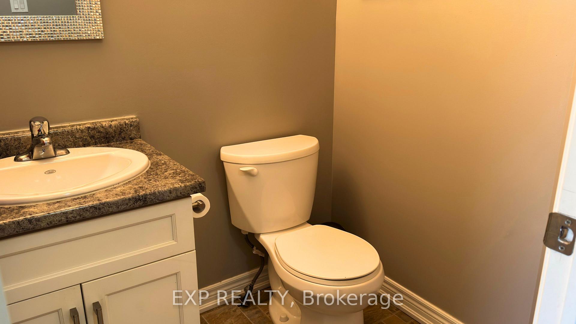 Photo 8 of Unit 14, 60 Canterbury Drive, St. Catharines, Oakdale — HOMEH