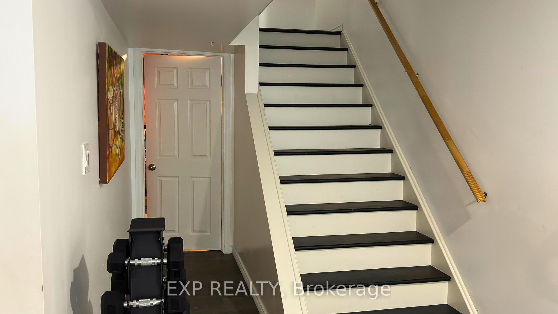 Photo 18 of Unit 14, 60 Canterbury Drive, St. Catharines, Oakdale — HOMEH