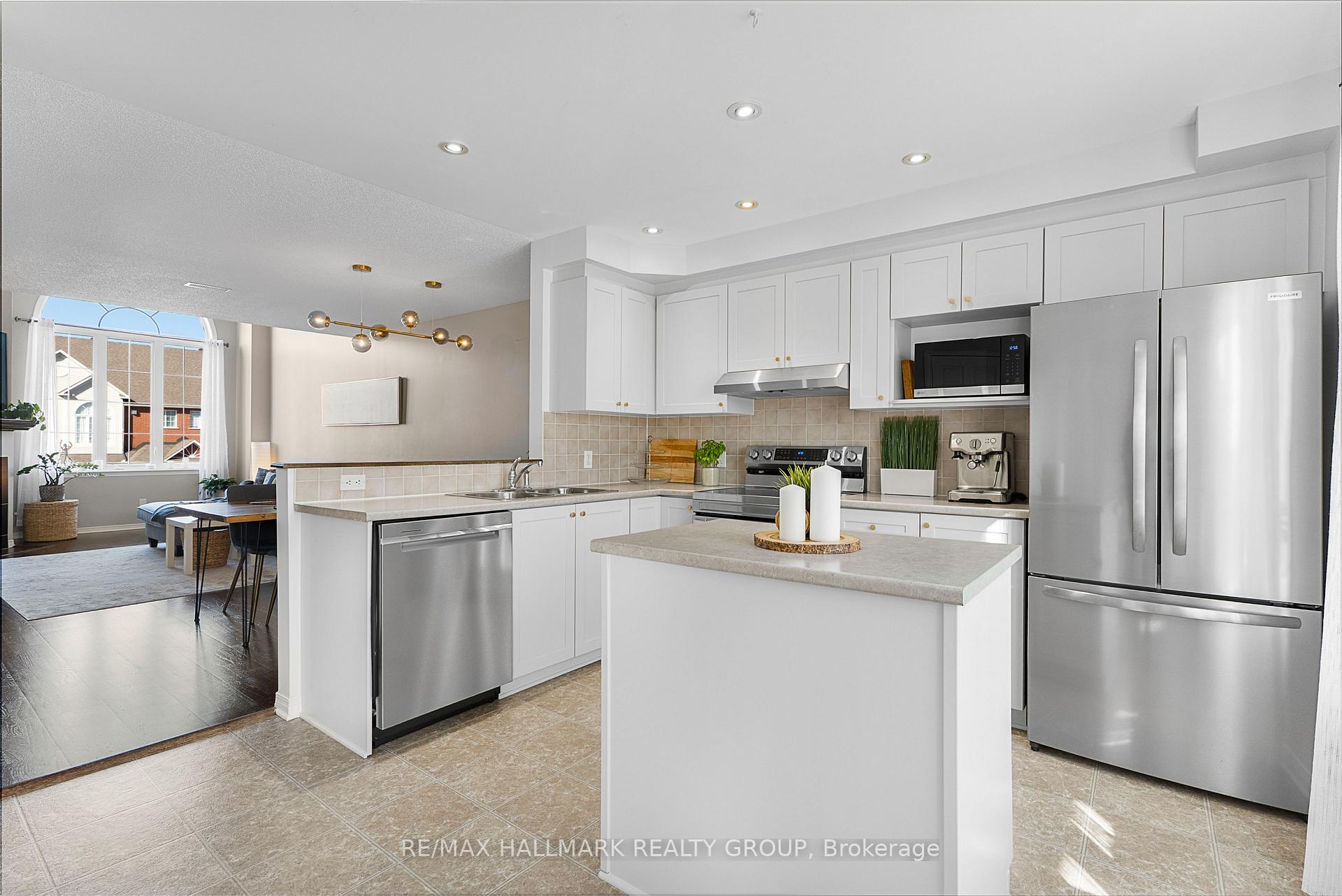 Photo 12 of Unit 146, 70 Edenvale Drive, Ottawa, Kanata - Beaverbrook — HOMEH