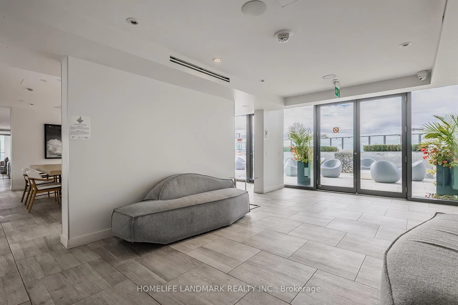 Photo 28 of Unit 918, 5 Soudan Avenue, Toronto, Mount Pleasant West — HOMEH