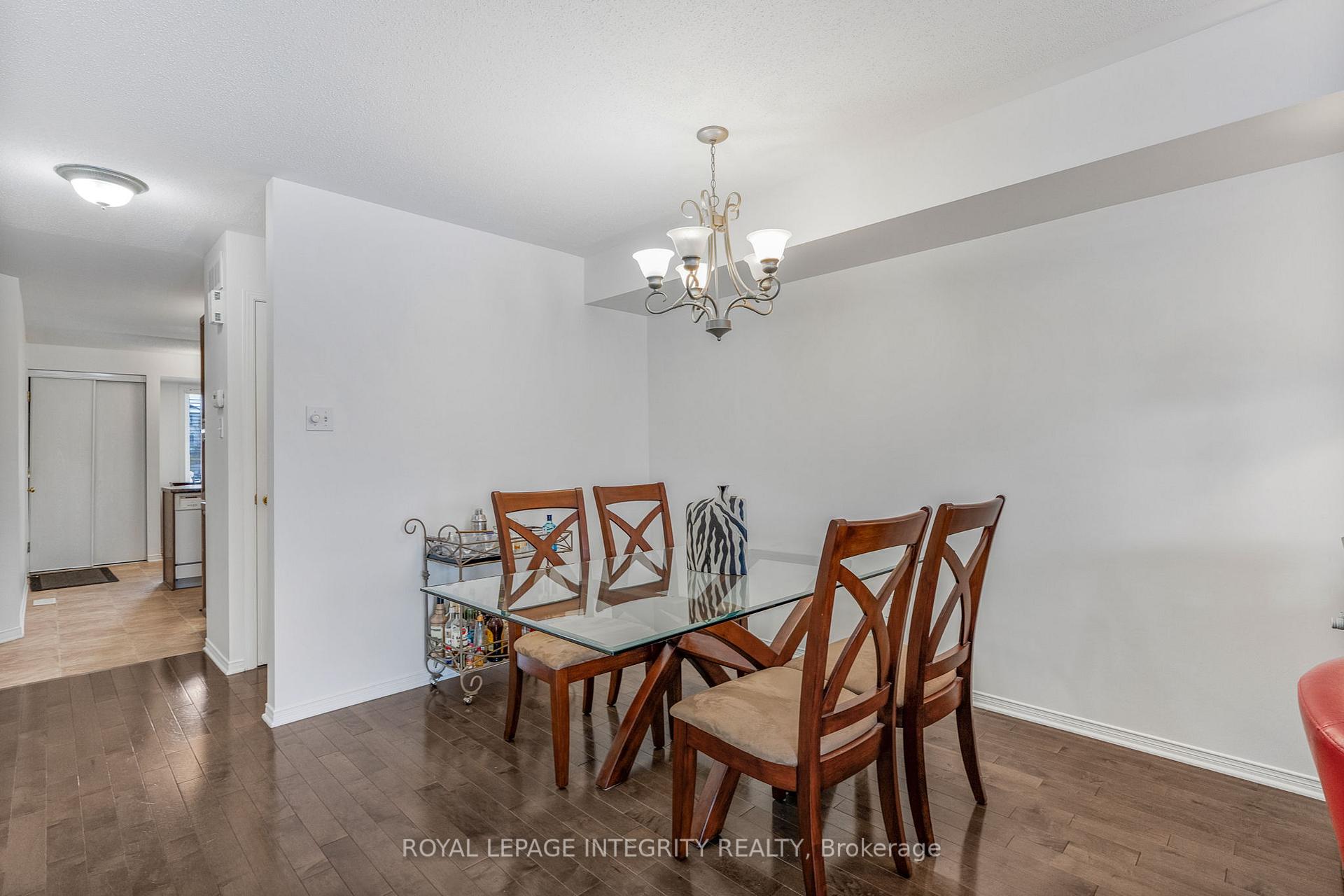 Photo 9 of 2328 Bois Vert Place, Ottawa, Avalon East — HOMEH