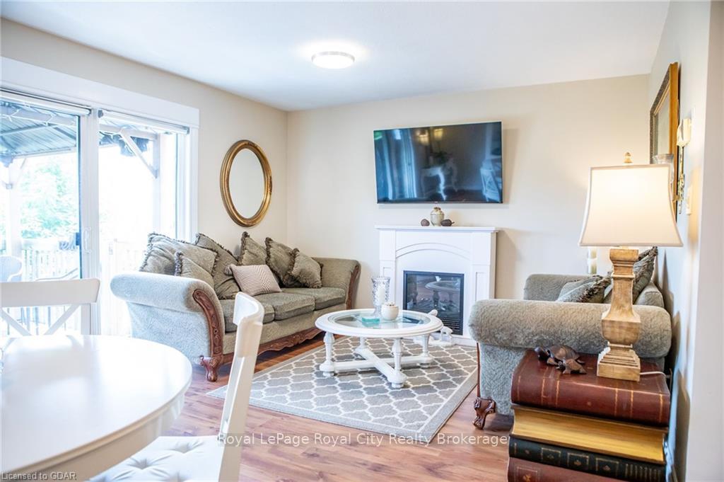 Photo 9 of Unit 14, 31 Schroder Crescent, Guelph, Grange Road — HOMEH