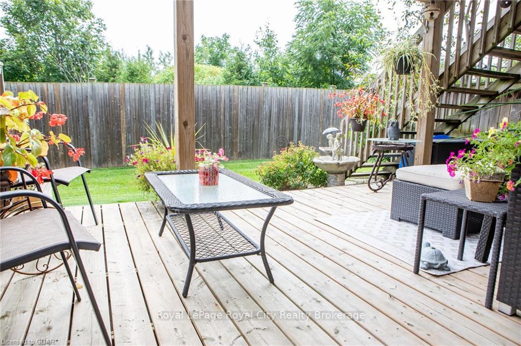 Photo 21 of Unit 14, 31 Schroder Crescent, Guelph, Grange Road — HOMEH