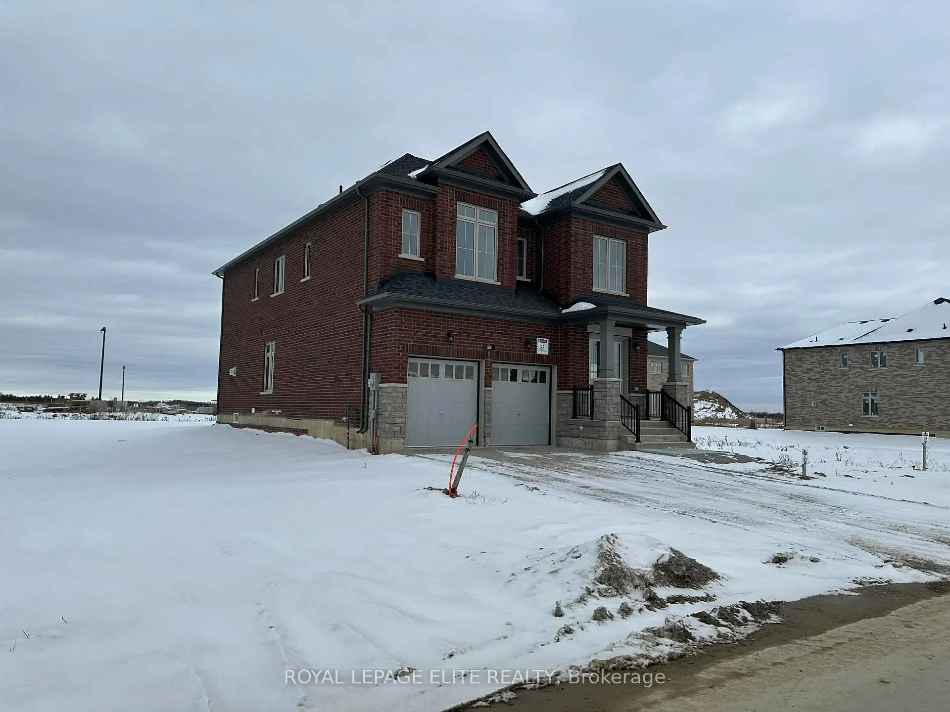 Photo 2 of 23 Addison Street, Caledon, Caledon East — HOMEH