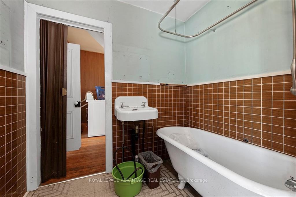Photo 6 of 420 Perth Road, Beckwith, Beckwith Twp — HOMEH