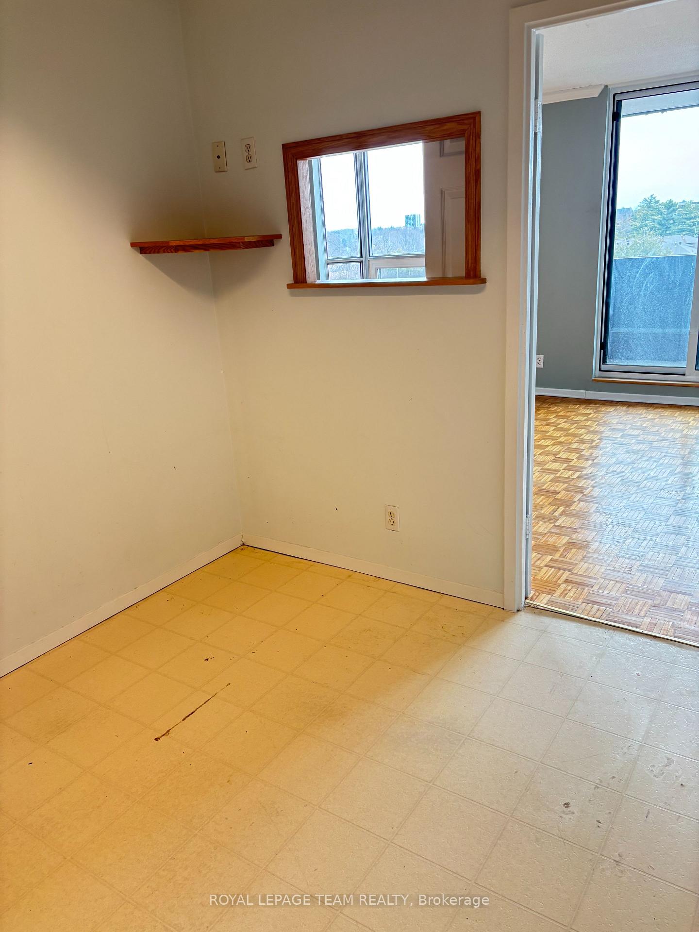 Photo 15 of Unit 403, 2951 Riverside Drive, Ottawa, Mooneys Bay/Riverside Park — HOMEH