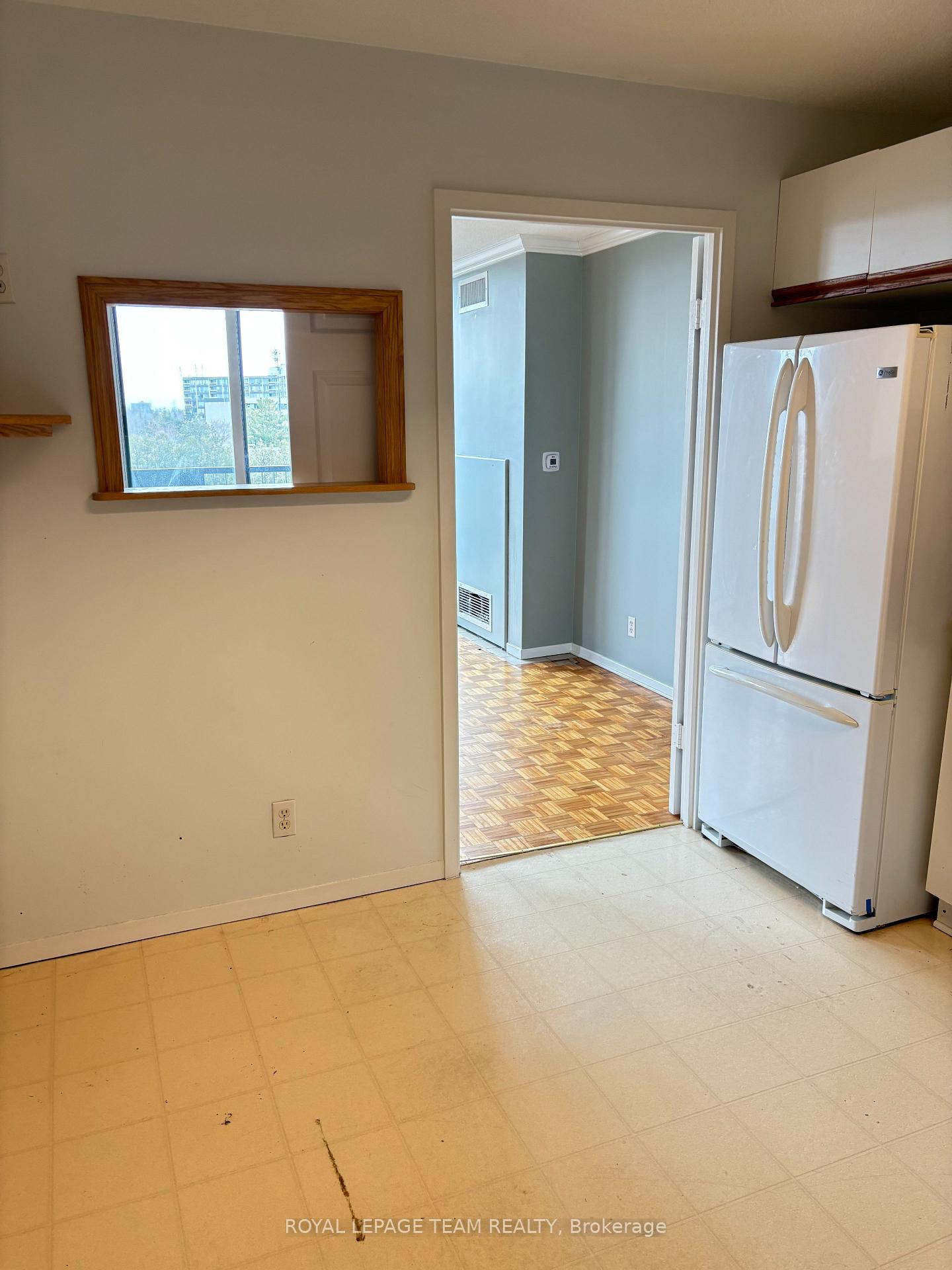Photo 16 of Unit 403, 2951 Riverside Drive, Ottawa, Mooneys Bay/Riverside Park — HOMEH