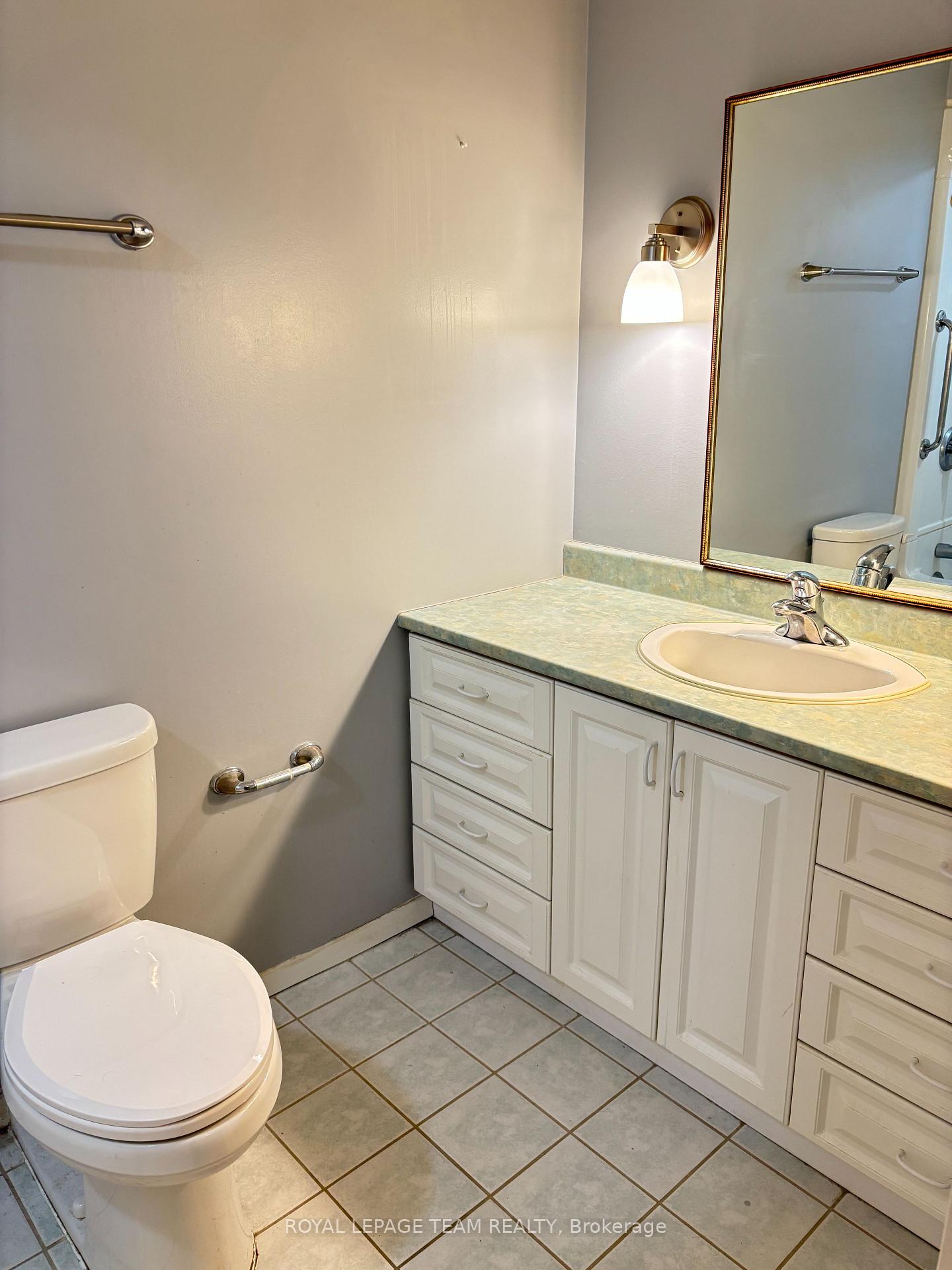 Photo 20 of Unit 403, 2951 Riverside Drive, Ottawa, Mooneys Bay/Riverside Park — HOMEH