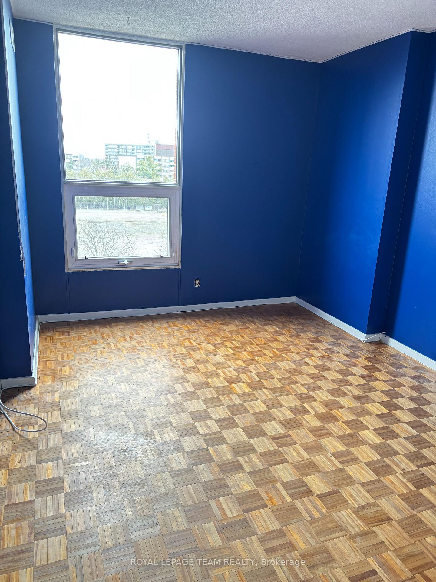 Photo 21 of Unit 403, 2951 Riverside Drive, Ottawa, Mooneys Bay/Riverside Park — HOMEH
