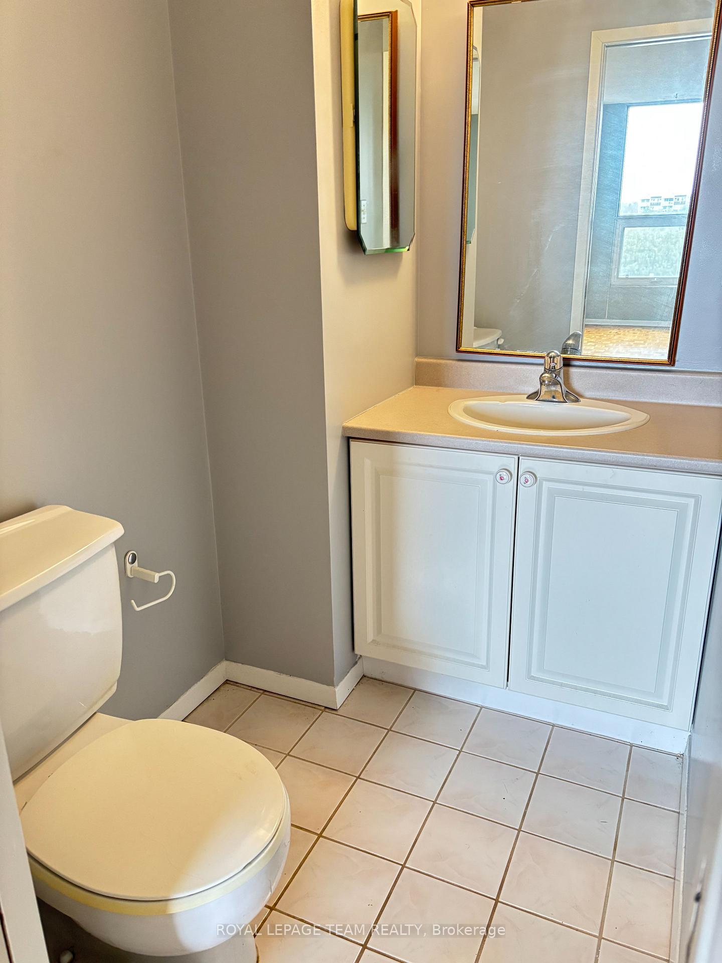Photo 30 of Unit 403, 2951 Riverside Drive, Ottawa, Mooneys Bay/Riverside Park — HOMEH
