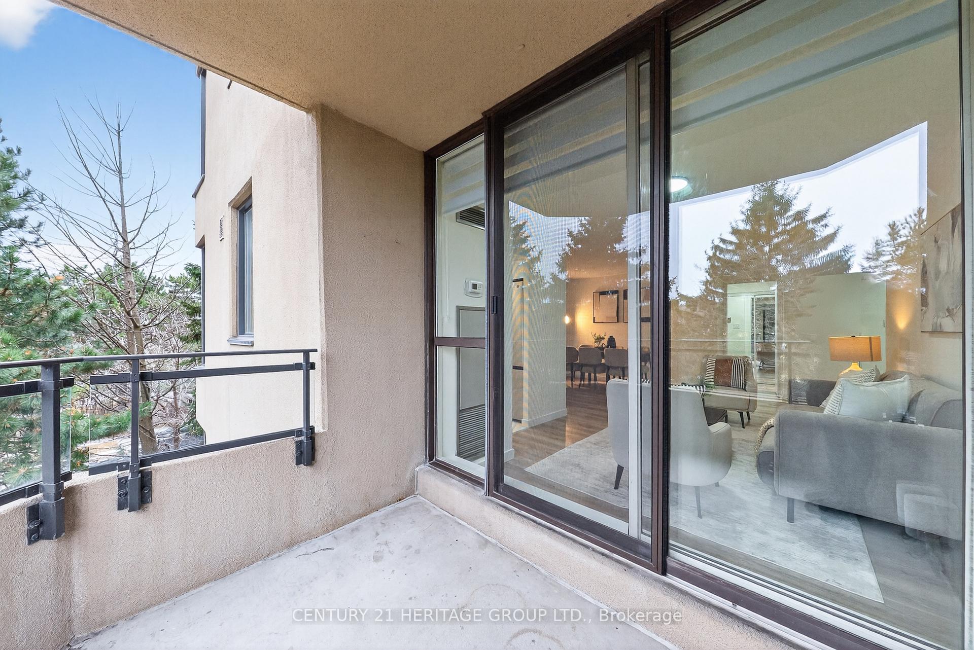 Photo 37 of Unit 319, 32 Clarissa Drive, Richmond Hill, Harding — HOMEH