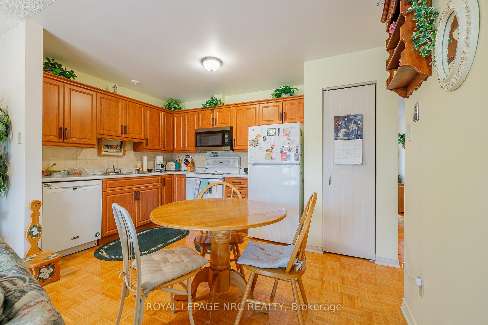Photo 15 of Unit 65, 122 Bunting Road, St. Catharines, E. Chester — HOMEH