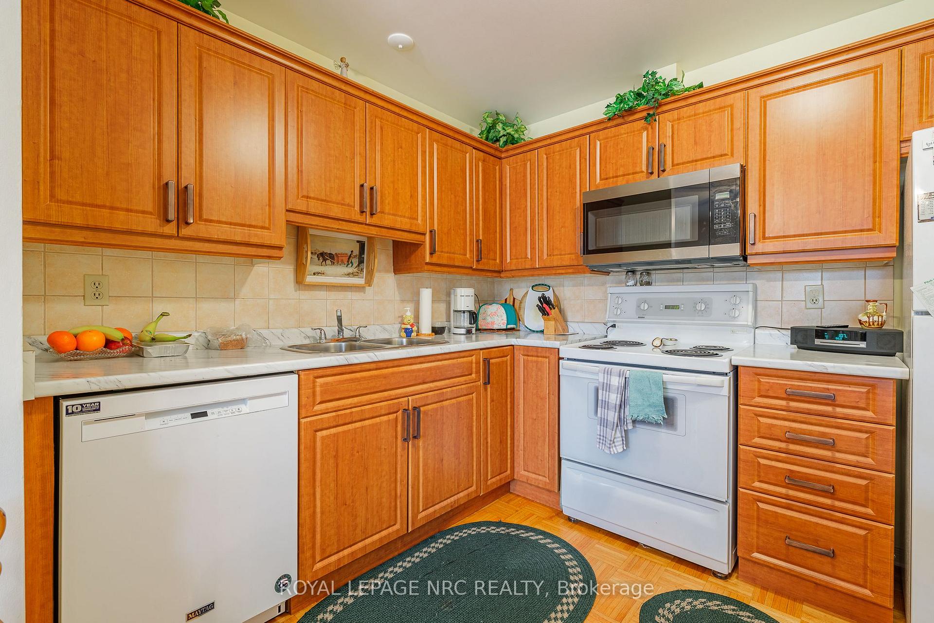 Photo 17 of Unit 65, 122 Bunting Road, St. Catharines, E. Chester — HOMEH