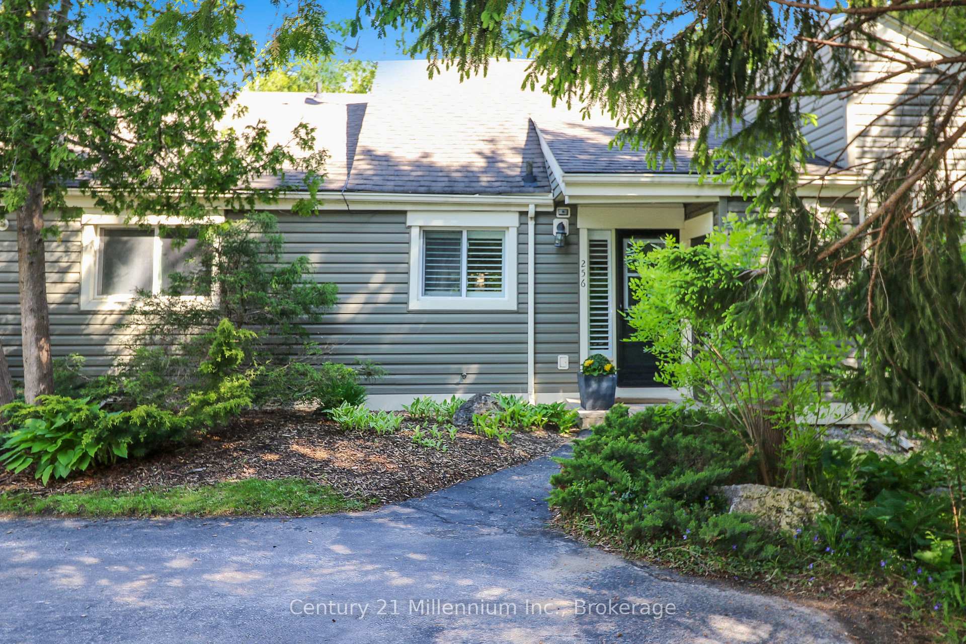 Photo 5 of Unit 256, 13 Harbour Street W, Collingwood — HOMEH