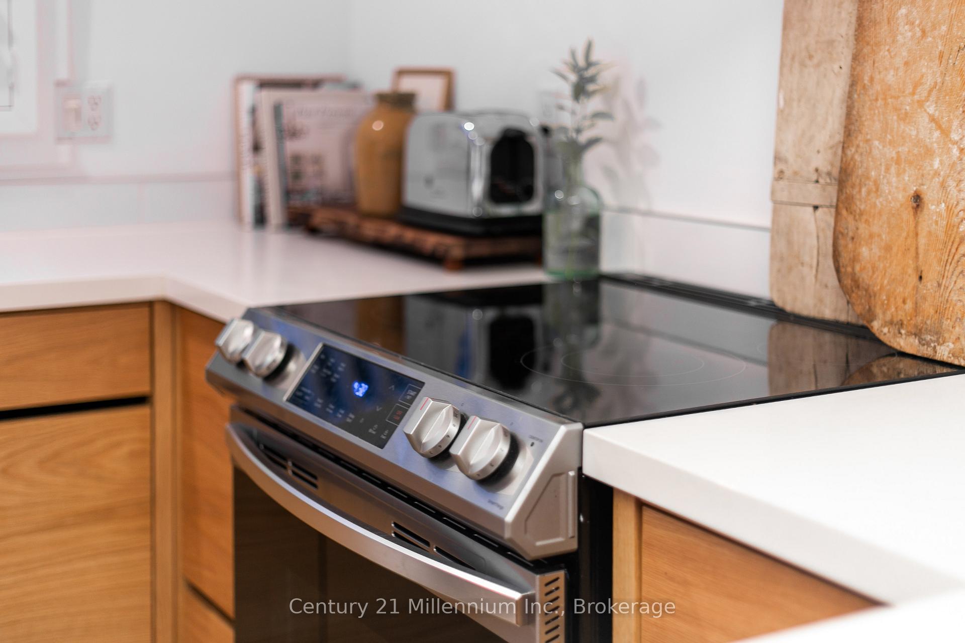 Photo 14 of Unit 256, 13 Harbour Street W, Collingwood — HOMEH