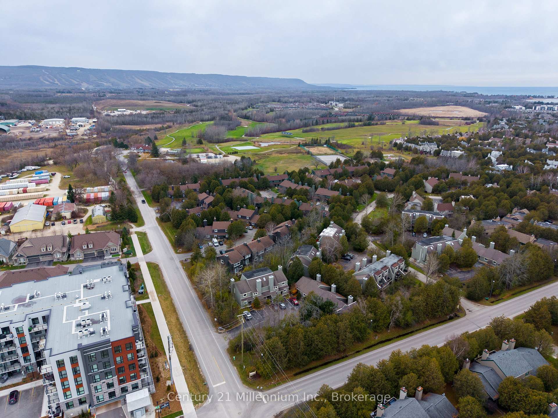 Photo 45 of Unit 256, 13 Harbour Street W, Collingwood — HOMEH