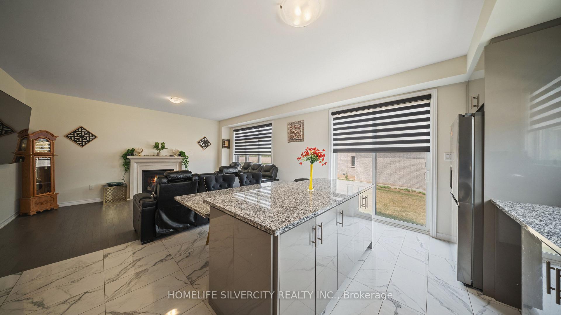 Photo 11 of 96 Strickland Avenue, Brantford — HOMEH