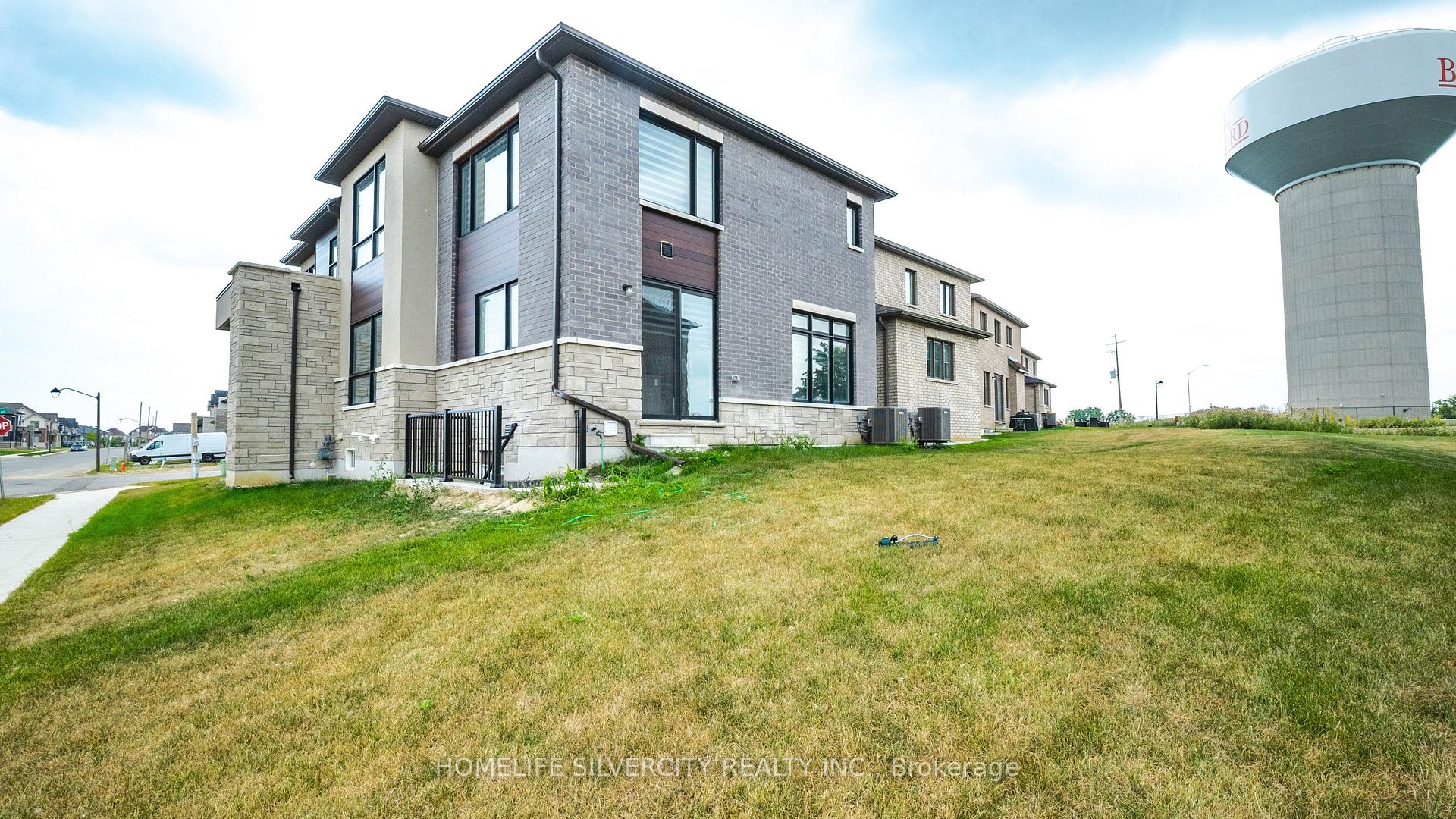 Photo 29 of 96 Strickland Avenue, Brantford — HOMEH