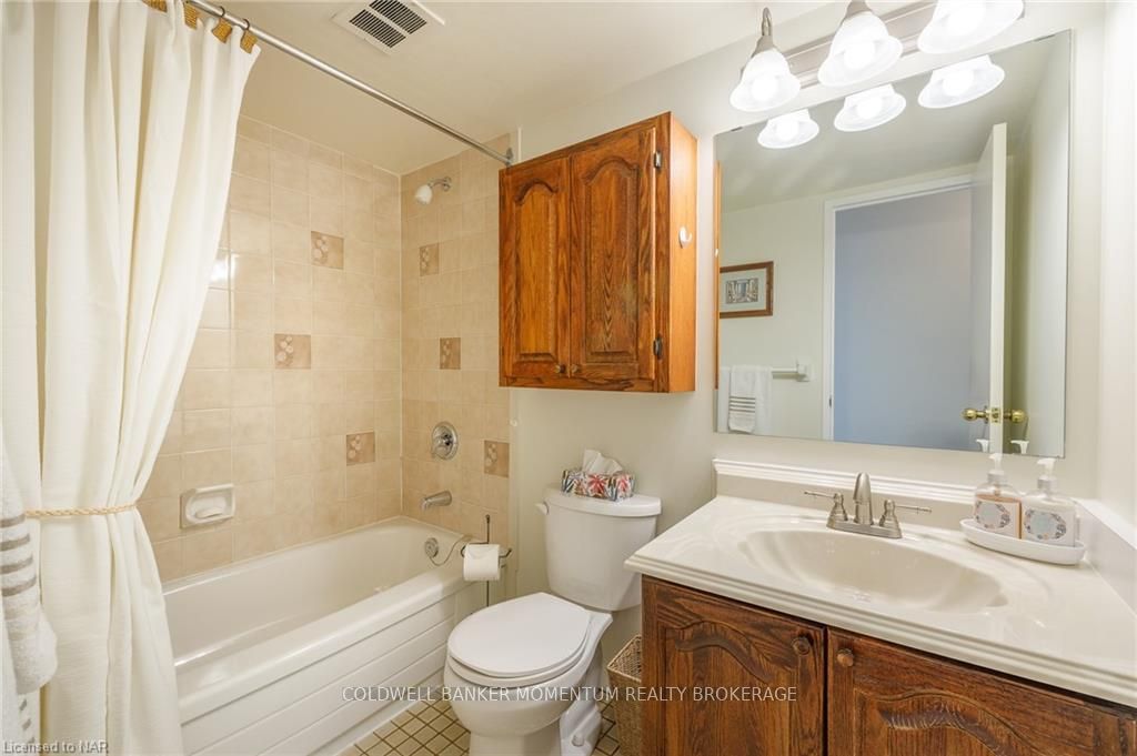 Photo 20 of Unit 709, 7 Gale Crescent, St. Catharines, E. Chester — HOMEH