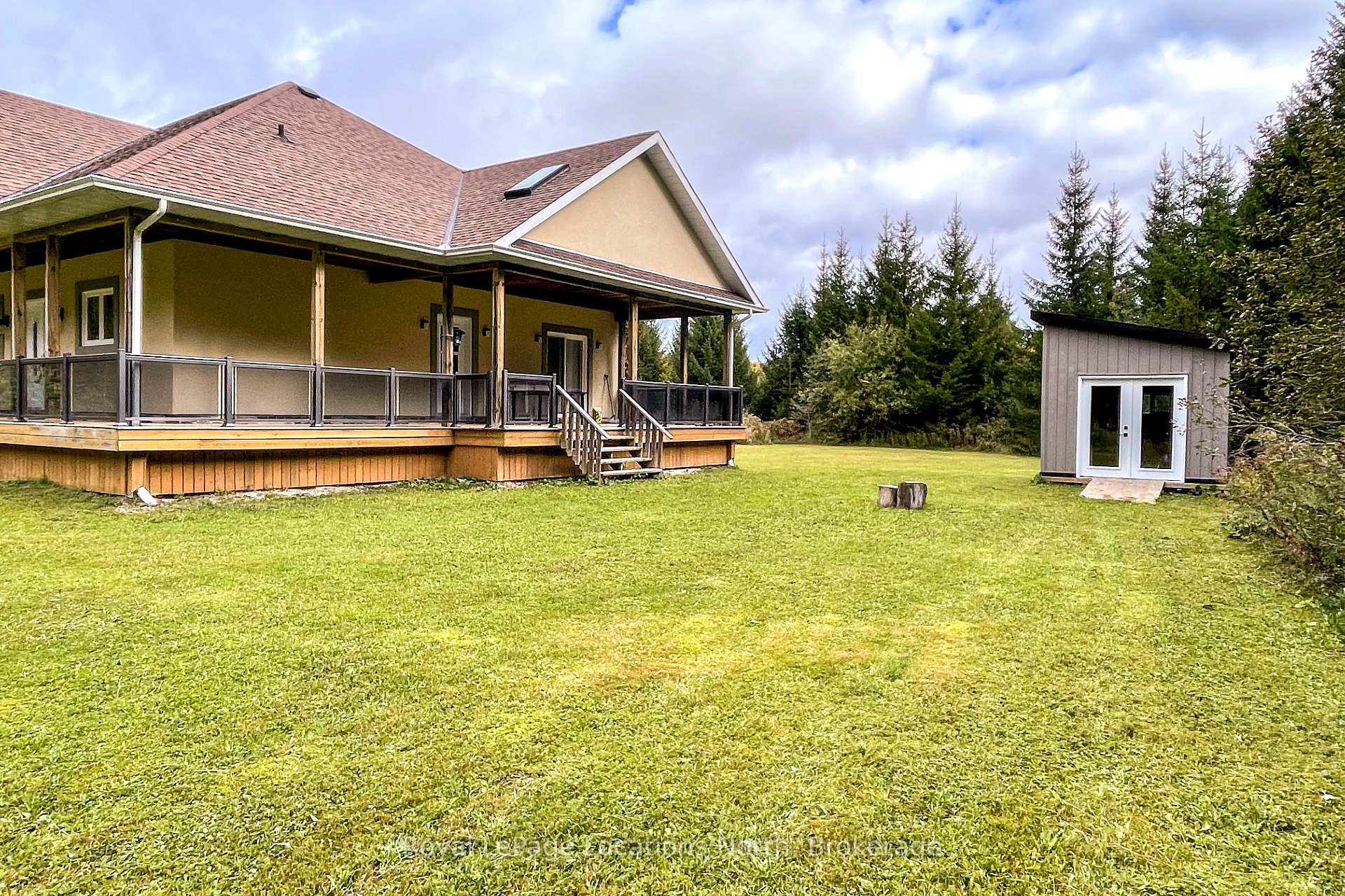 Photo 3 of 595863 4th Line, Blue Mountains — HOMEH