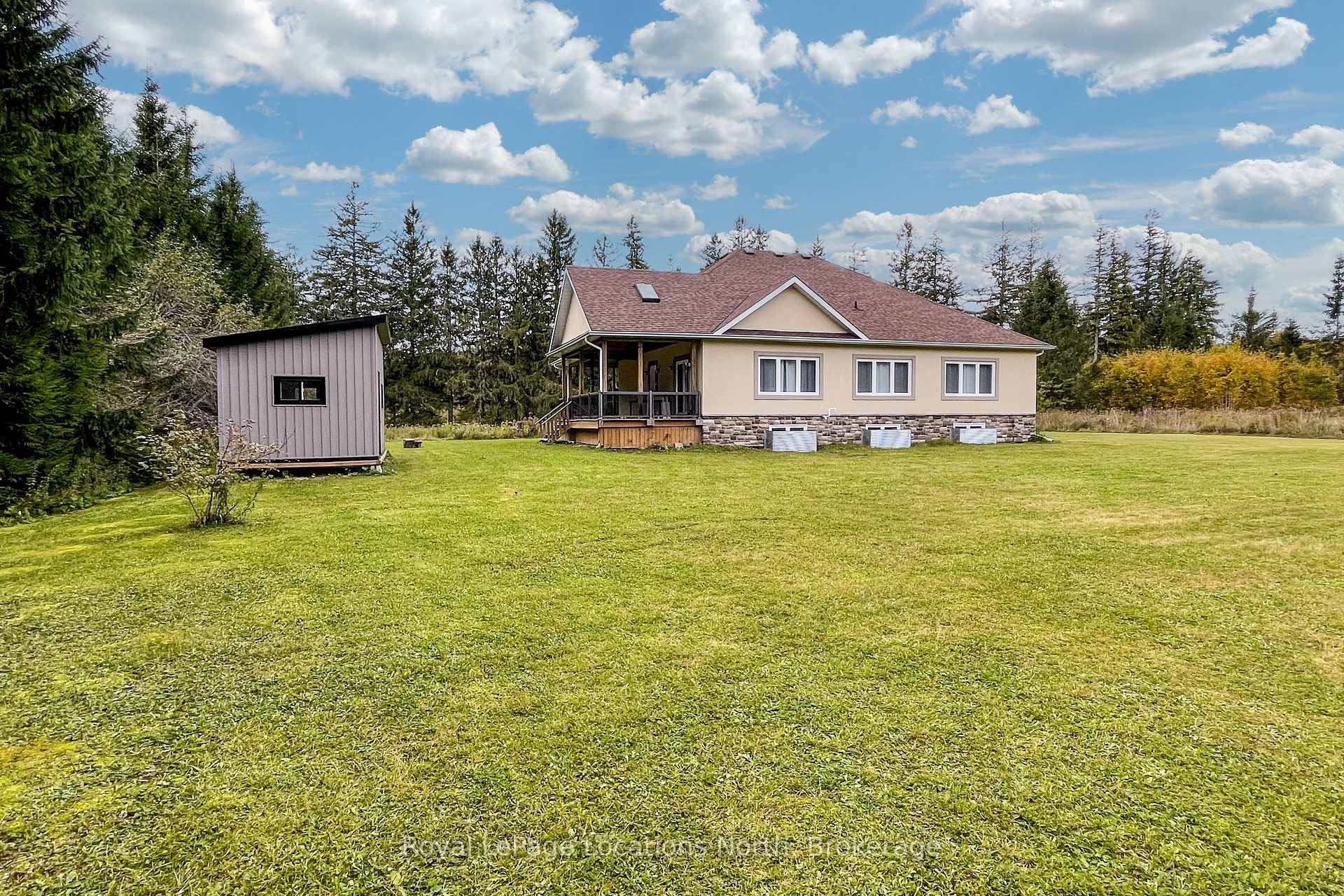 Photo 21 of 595863 4th Line, Blue Mountains — HOMEH