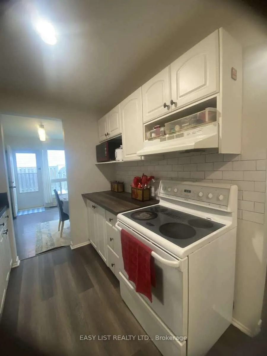 Photo 9 of 246 Romulus Private, Ottawa, Carson Meadows — HOMEH