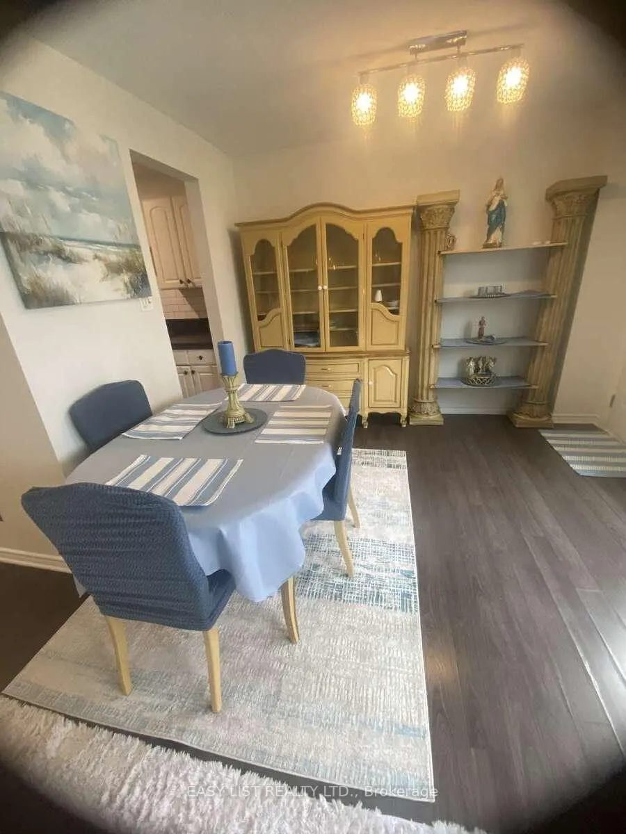 Photo 13 of 246 Romulus Private, Ottawa, Carson Meadows — HOMEH
