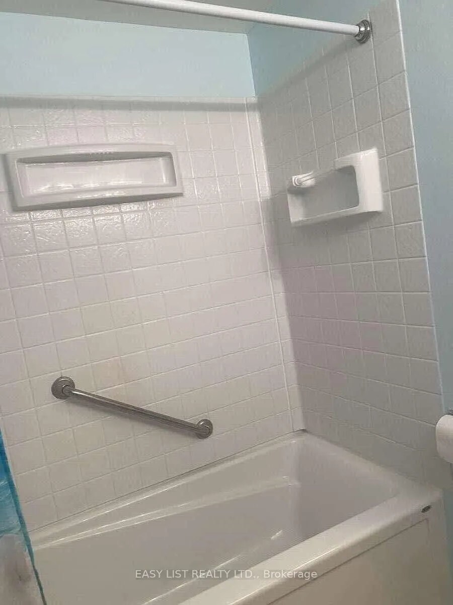 Photo 25 of 246 Romulus Private, Ottawa, Carson Meadows — HOMEH