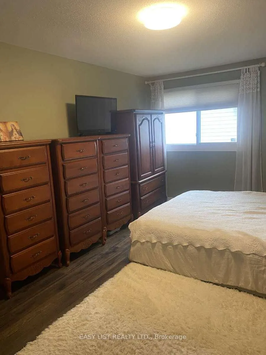Photo 34 of 246 Romulus Private, Ottawa, Carson Meadows — HOMEH