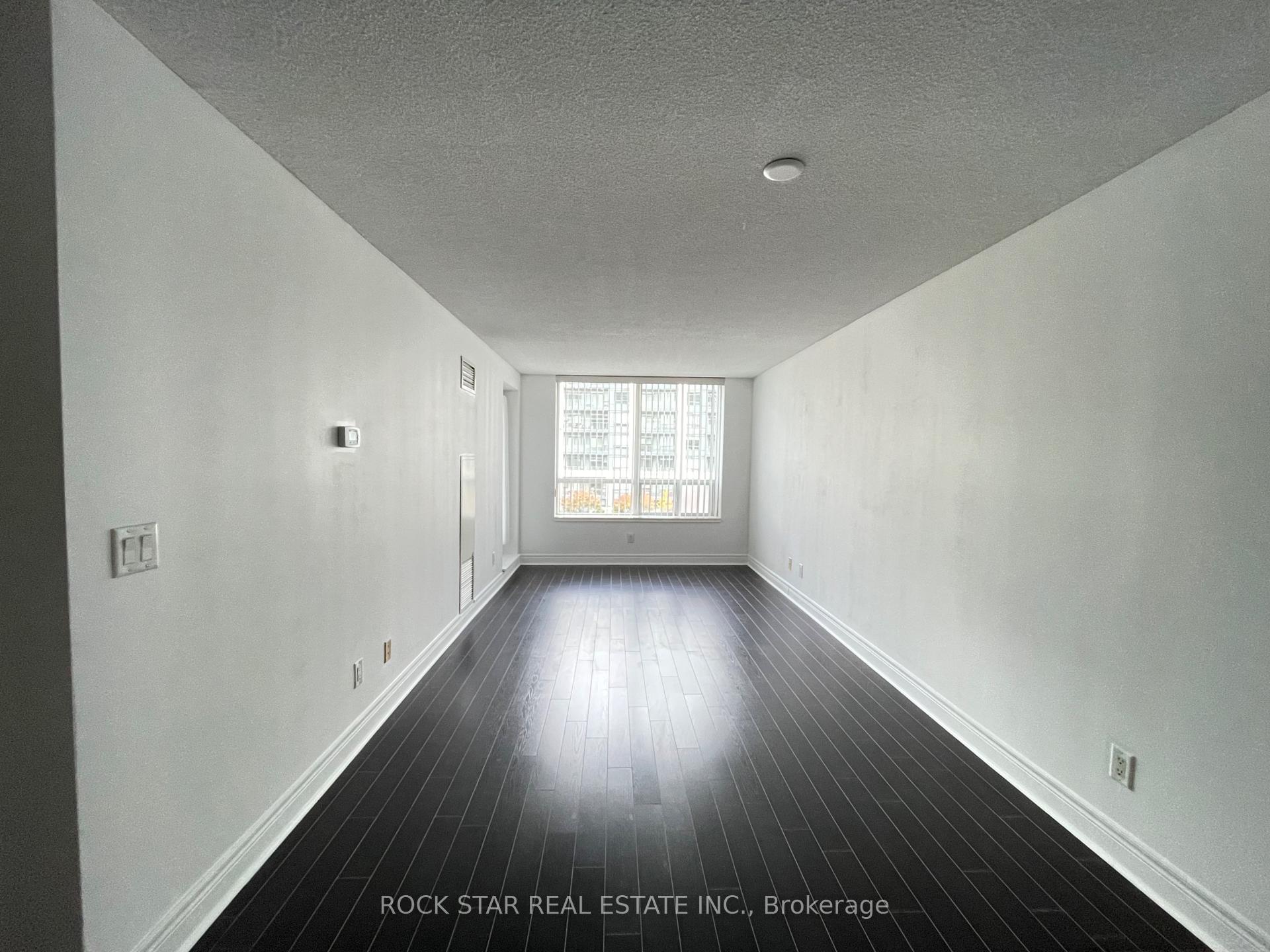 Photo 7 of Unit 515, 48 Suncrest Boulevard, Markham, Commerce Valley — HOMEH