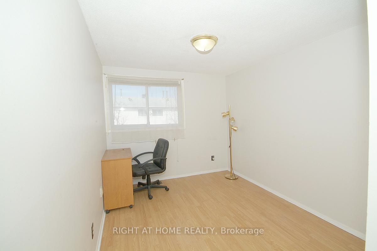 Photo 8 of Unit L, 1466 Heatherington Road, Ottawa, Heron Gate/Industrial Park — HOMEH
