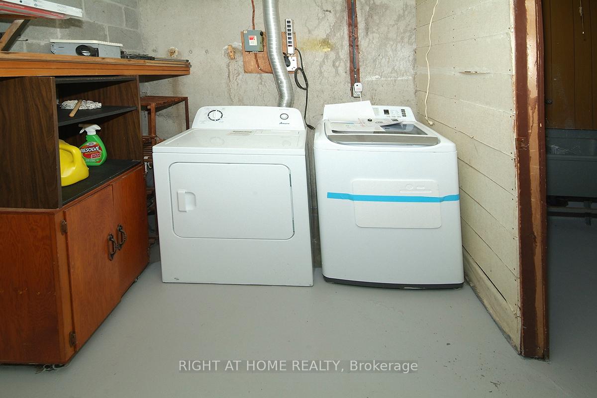 Photo 11 of Unit L, 1466 Heatherington Road, Ottawa, Heron Gate/Industrial Park — HOMEH