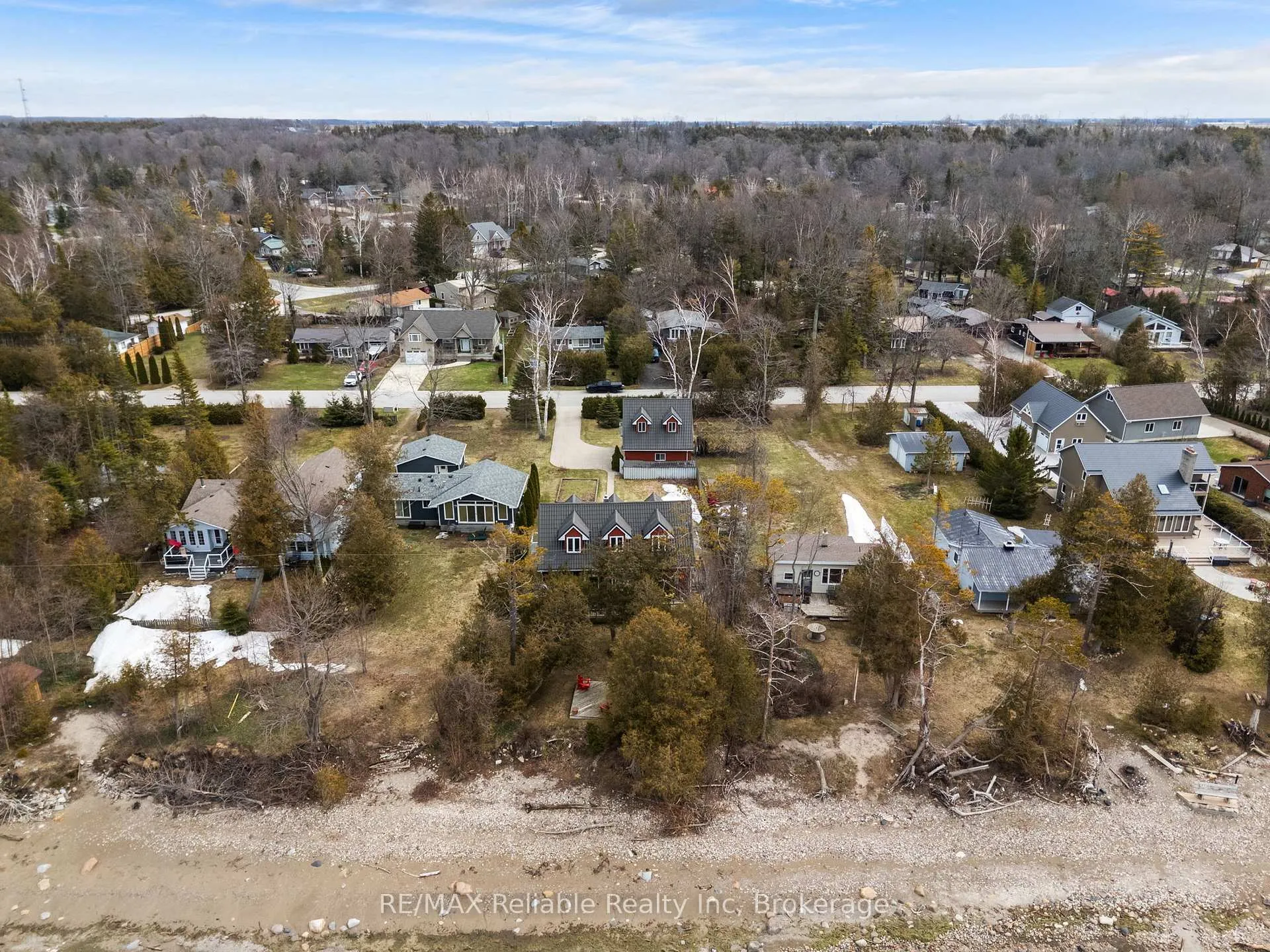 Photo 39 of 185 Huron Road, Huron-Kinloss — HOMEH