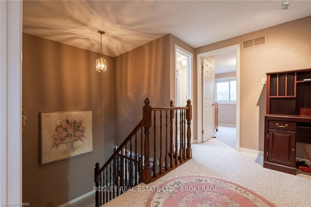 Photo 20 of Unit 13, 10 Elderwood Drive, St. Catharines, Grapeview — HOMEH