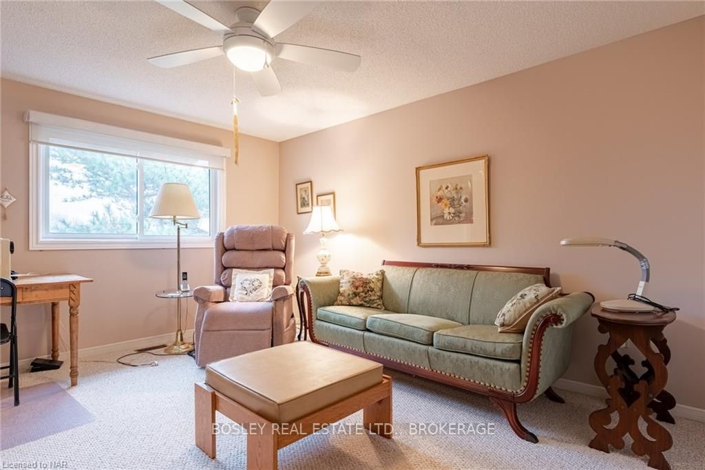 Photo 26 of Unit 13, 10 Elderwood Drive, St. Catharines, Grapeview — HOMEH