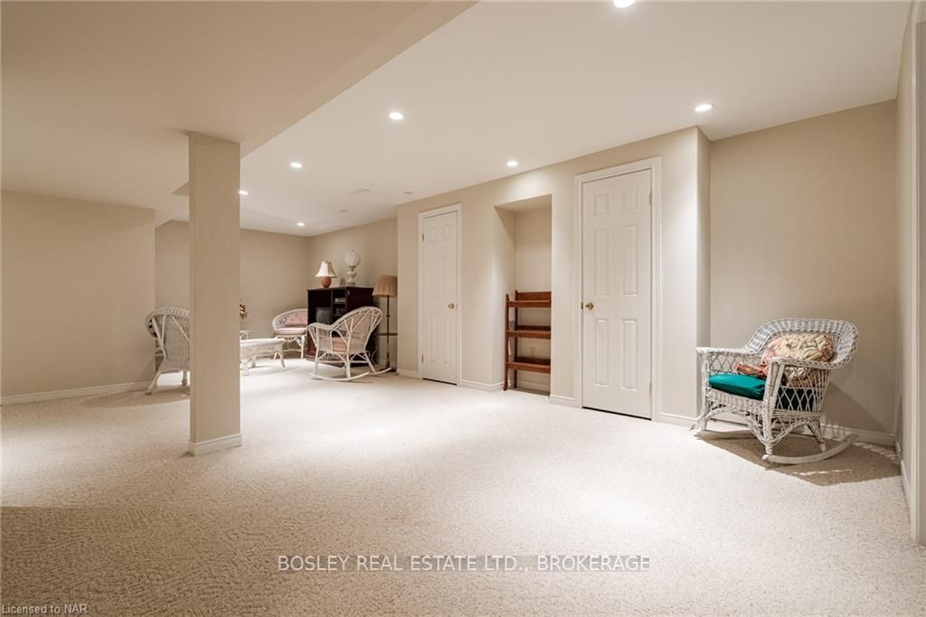 Photo 29 of Unit 13, 10 Elderwood Drive, St. Catharines, Grapeview — HOMEH