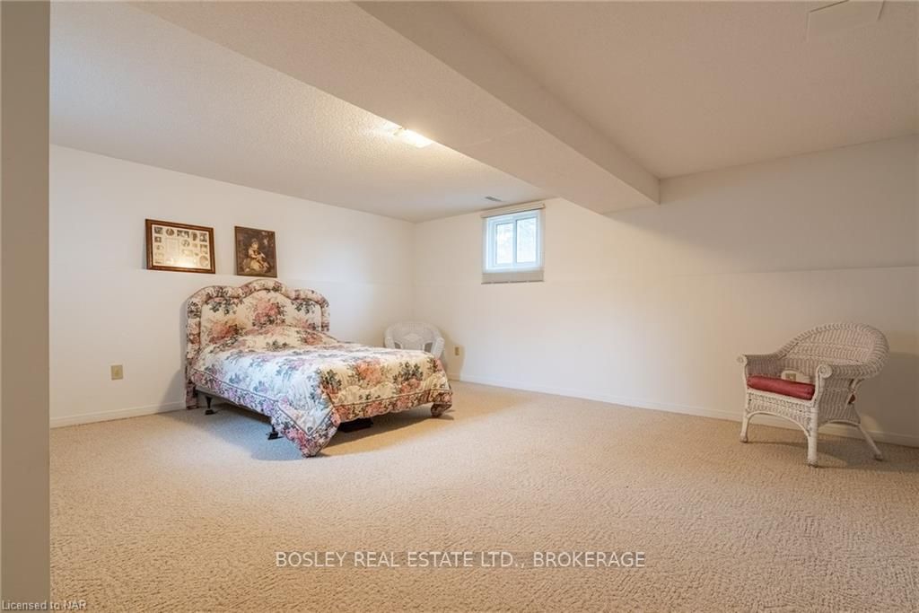Photo 31 of Unit 13, 10 Elderwood Drive, St. Catharines, Grapeview — HOMEH
