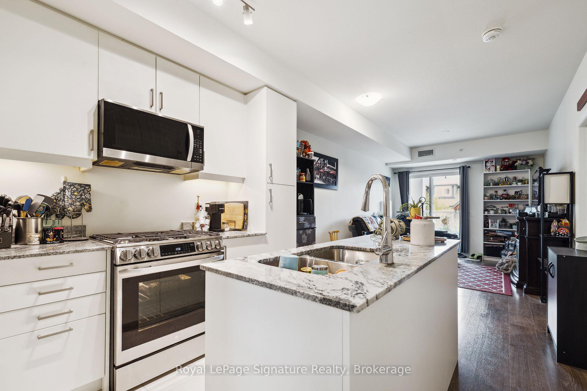 Photo 11 of Unit 102, 17 Spooner Crescent, Collingwood — HOMEH