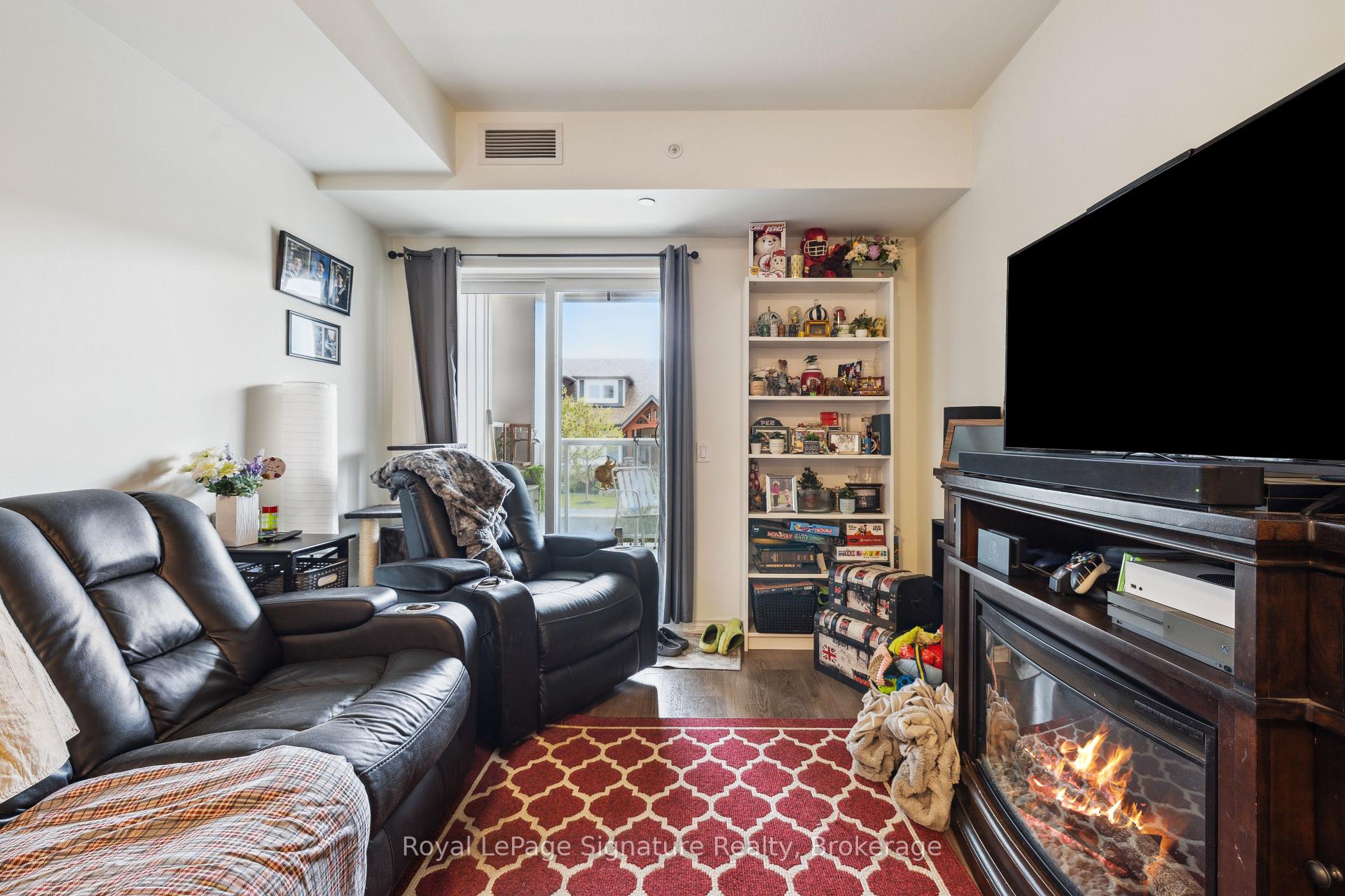 Photo 18 of Unit 102, 17 Spooner Crescent, Collingwood — HOMEH