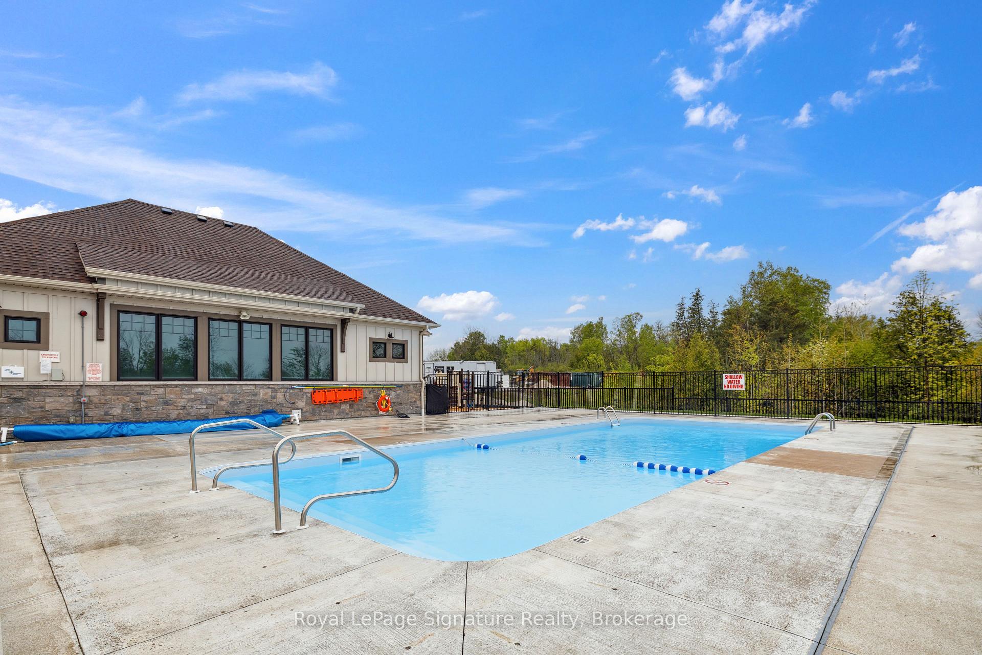 Photo 32 of Unit 102, 17 Spooner Crescent, Collingwood — HOMEH