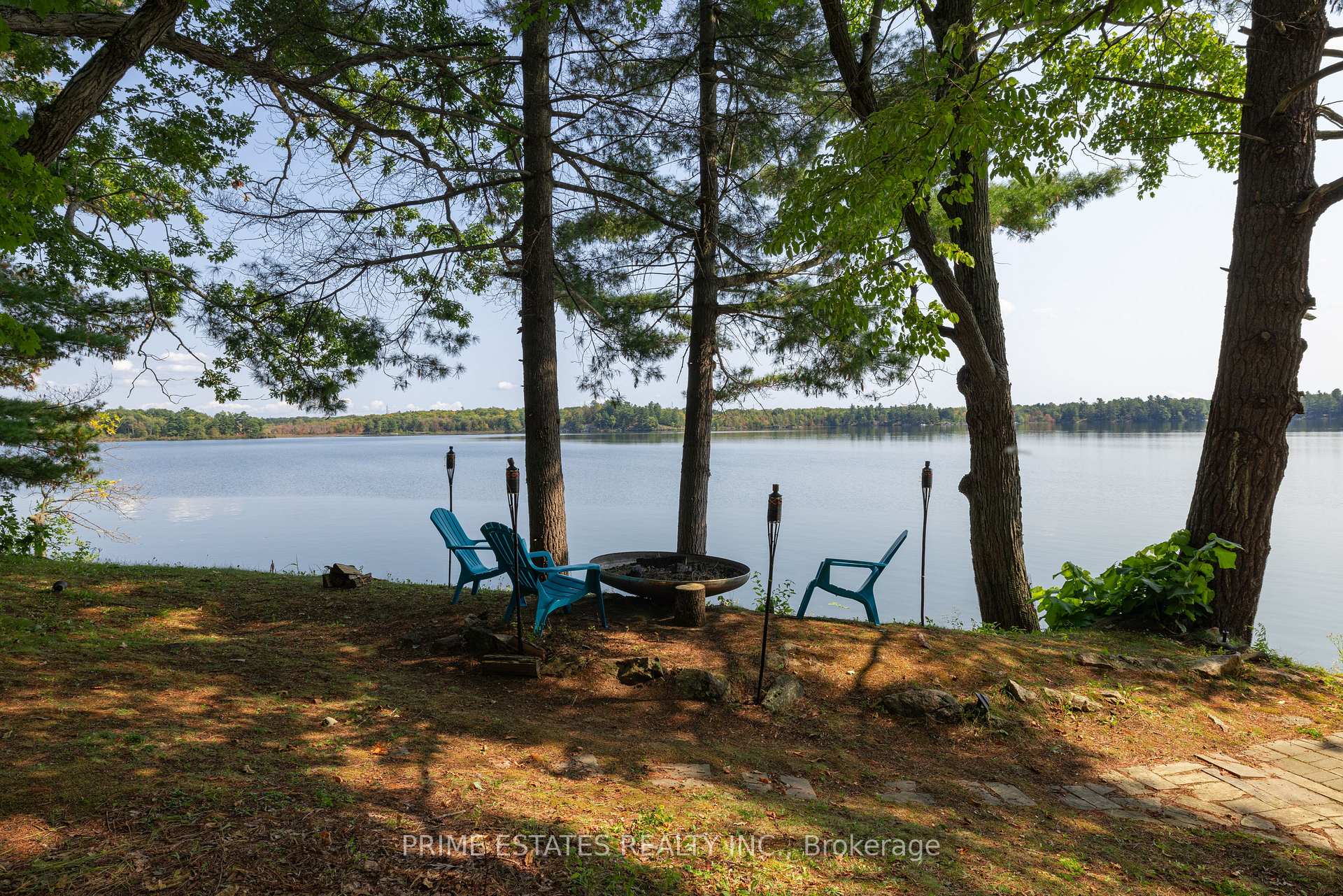 Photo 3 of 1070 West Shore Lane, Frontenac, Frontenac Centre — HOMEH