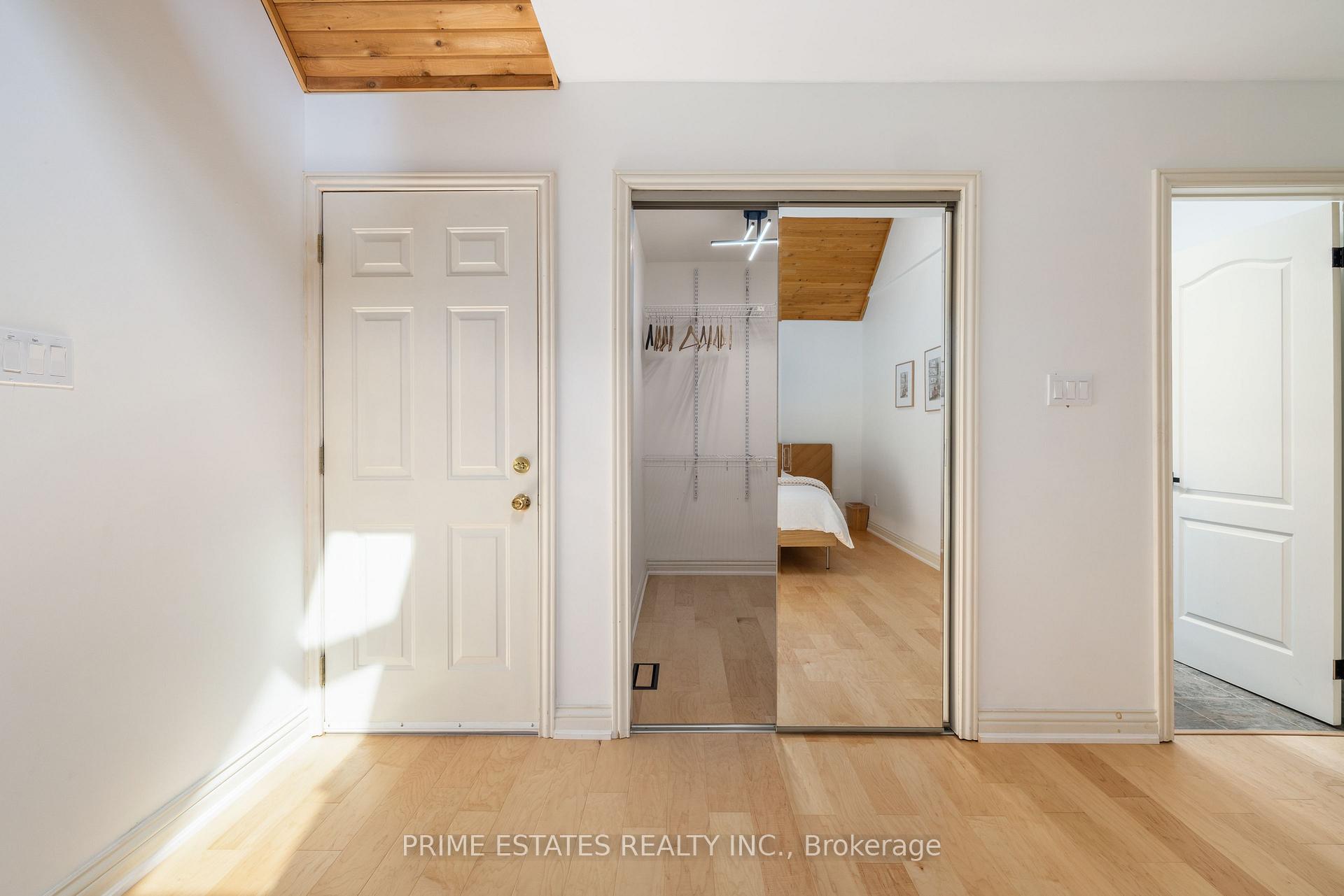 Photo 7 of 1070 West Shore Lane, Frontenac, Frontenac Centre — HOMEH