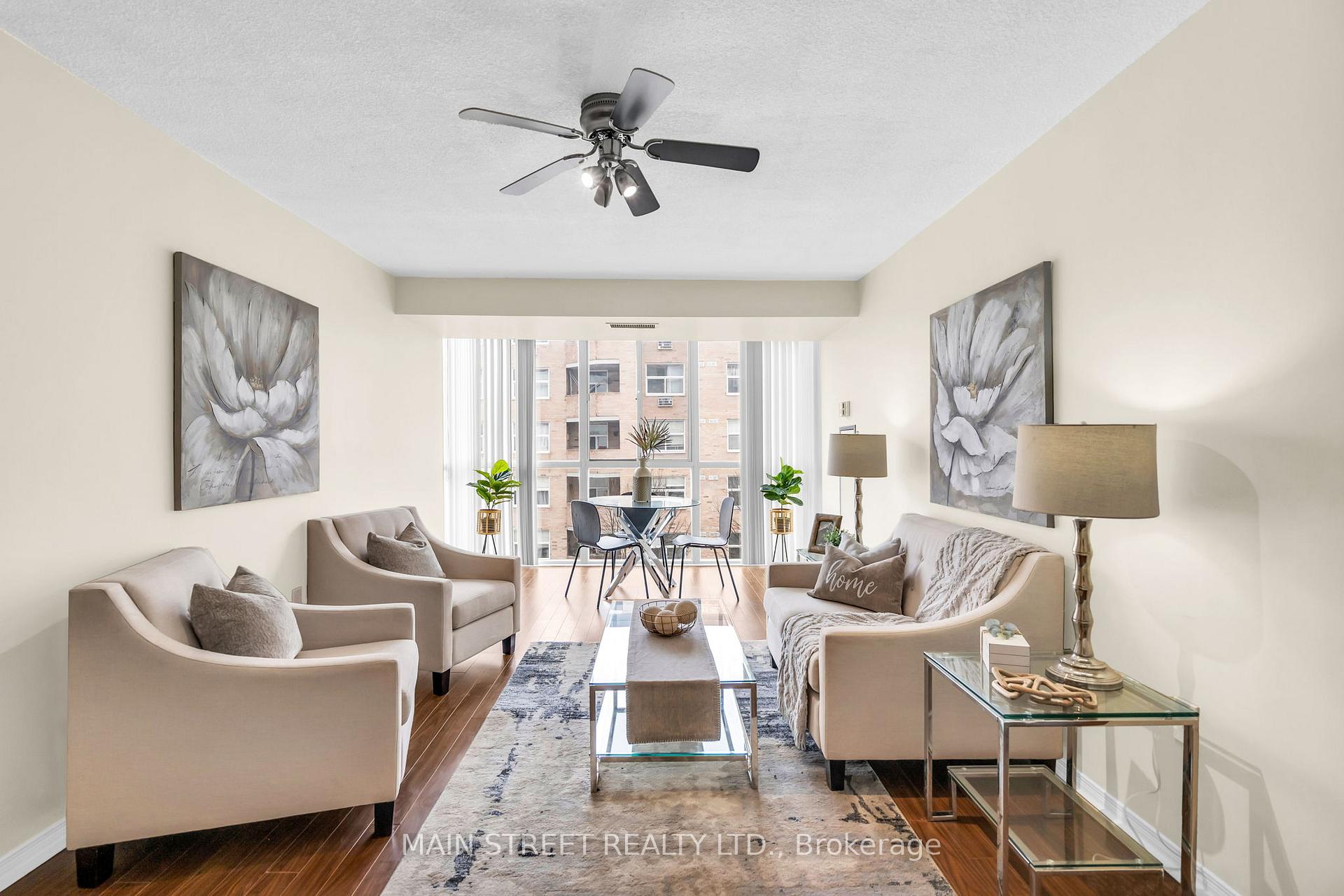 Photo 6 of Unit 902, 270 Davis Drive, Newmarket, Central Newmarket — HOMEH