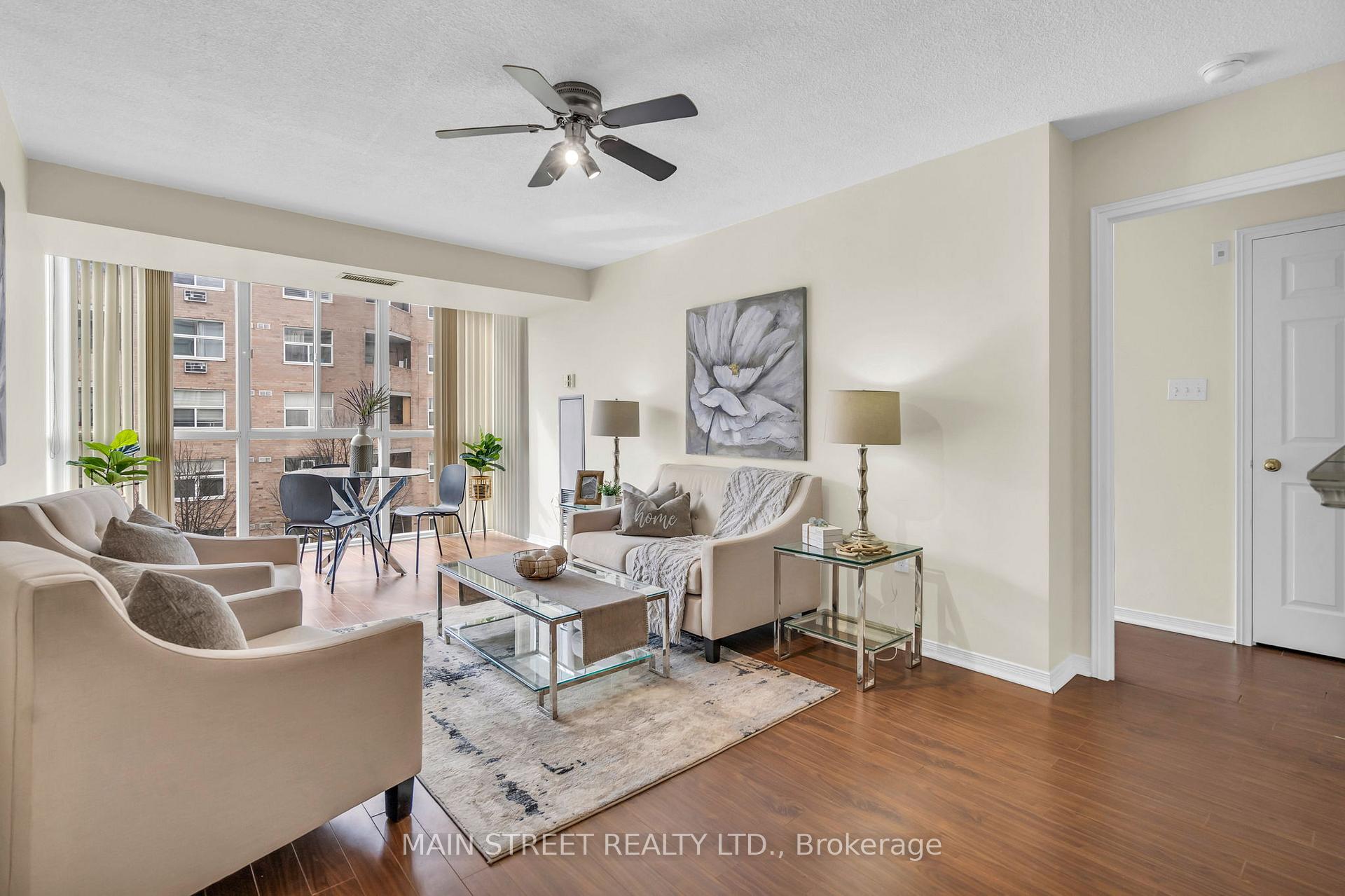 Photo 7 of Unit 902, 270 Davis Drive, Newmarket, Central Newmarket — HOMEH