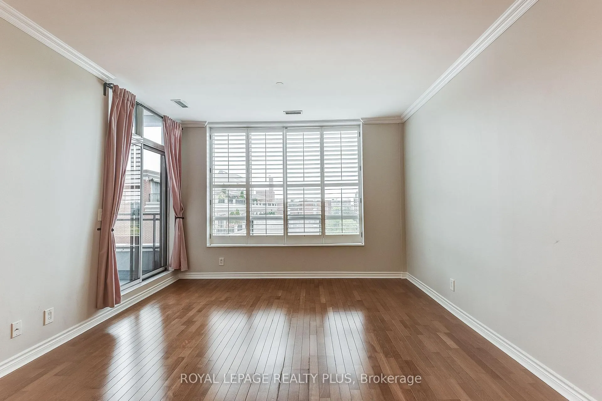 Photo 18 of Unit 715, 980 Yonge Street, Toronto, The Annex — HOMEH