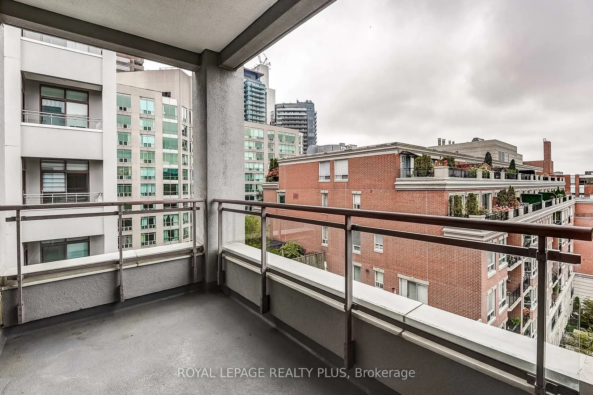 Photo 22 of Unit 715, 980 Yonge Street, Toronto, The Annex — HOMEH