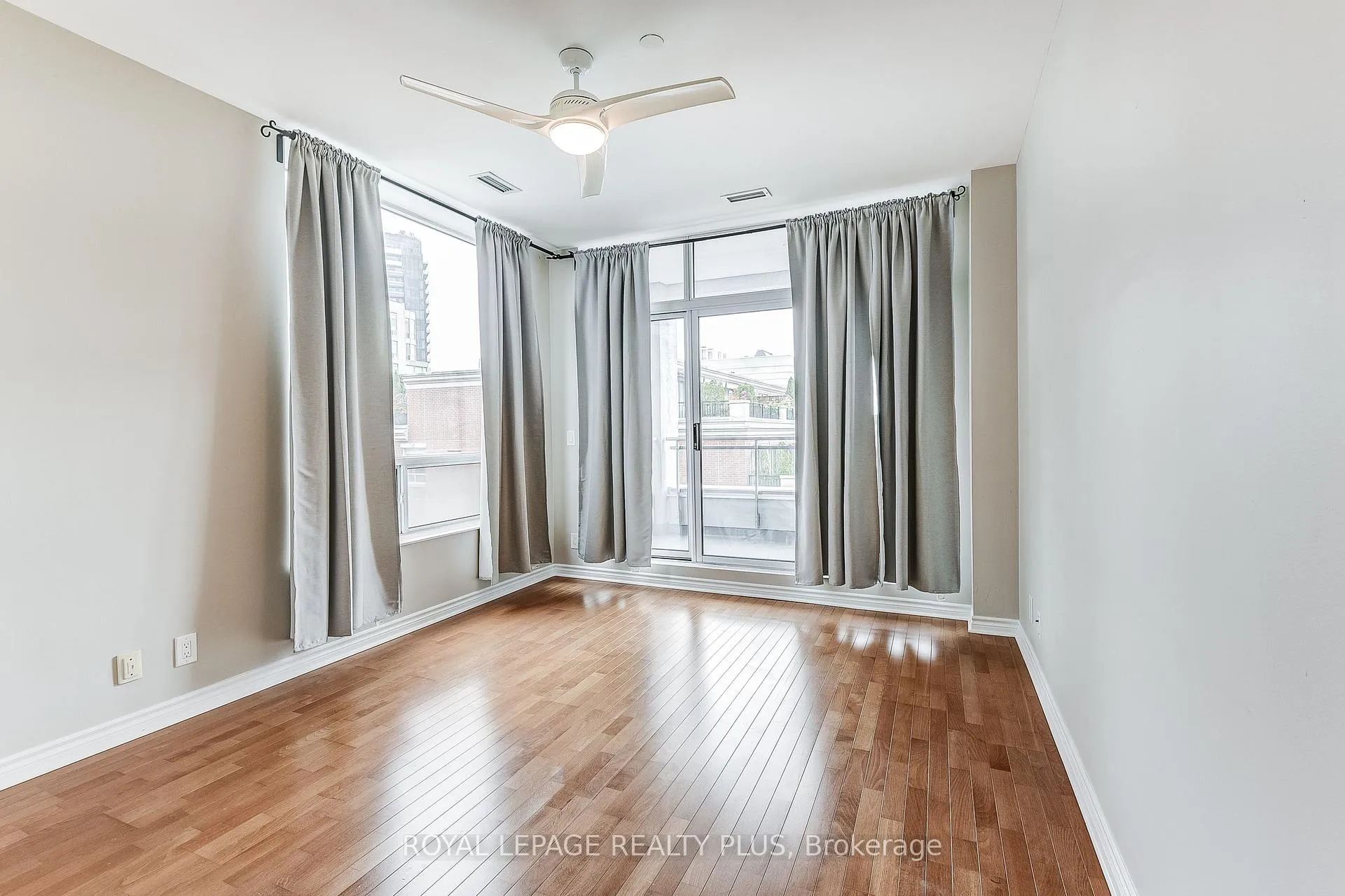 Photo 28 of Unit 715, 980 Yonge Street, Toronto, The Annex — HOMEH