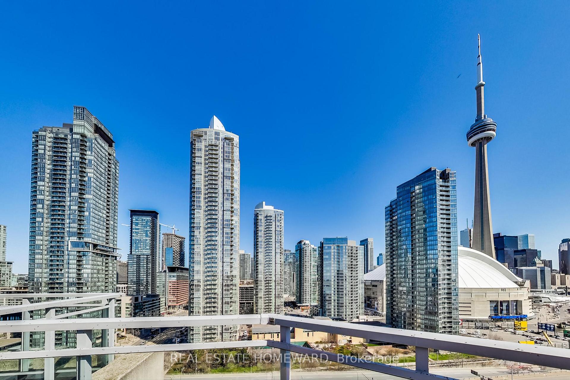 Photo 7 of Unit LPH4, 410 Queens Quay, Toronto, Waterfront Communities — HOMEH