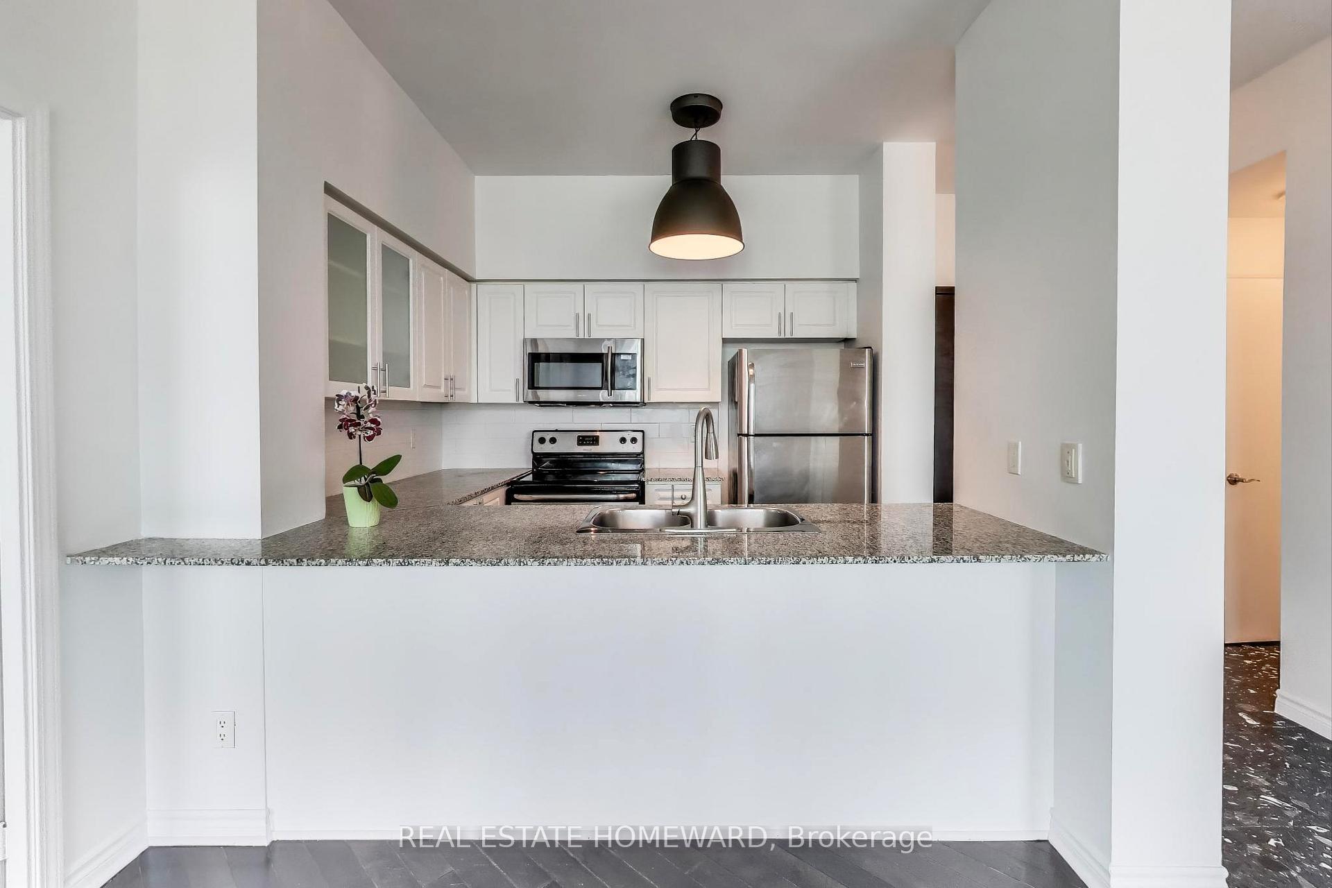 Photo 17 of Unit LPH4, 410 Queens Quay, Toronto, Waterfront Communities — HOMEH