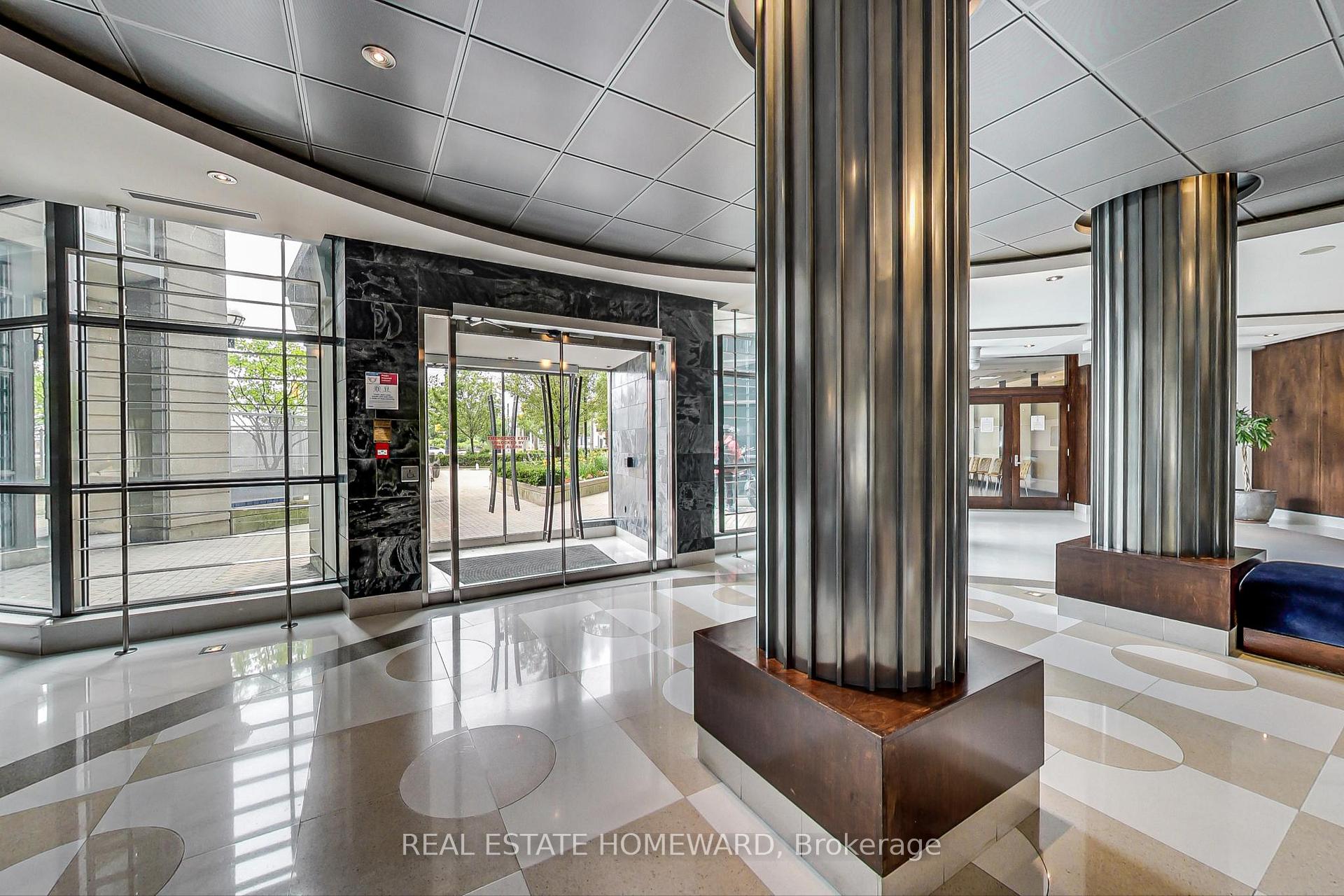 Photo 25 of Unit LPH4, 410 Queens Quay, Toronto, Waterfront Communities — HOMEH
